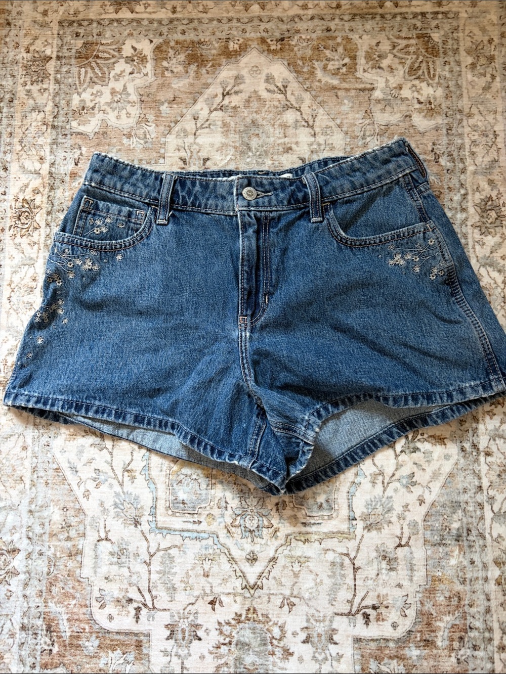Hollister Blue Denim Embroidered Women's Jean Shorts